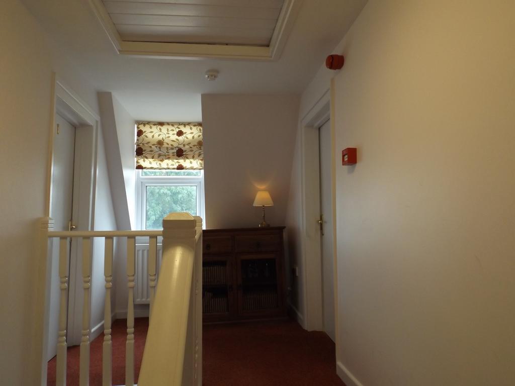 Old Riverview Guest House Earith Екстериор снимка
